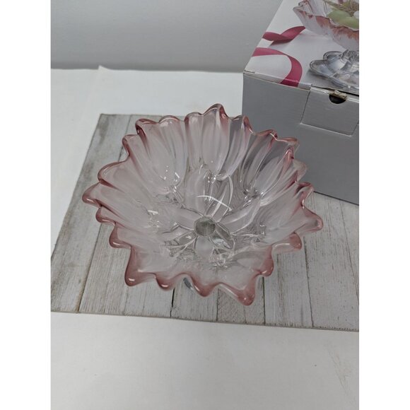 Mikasa Tulips Frosted Pink Pedestal Footed Bowl 7" in Box - Picture 3 of 6